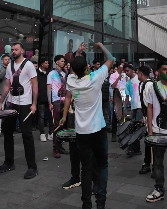 Holi Phagwa Special Parade met SEN