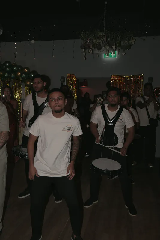 SEN speelt op een verjaardagsfeest